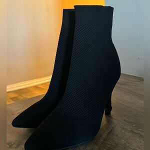Mia Mckinley Ankle Boots Women’s 7.5